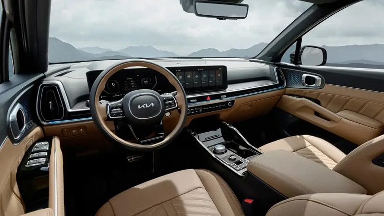 В Россию привезли новый Kia Sorento: полный привод, простой 2,5-литровый мотор, &laquo;автомат&raquo; &mdash;&nbsp; 5,65 млн рублей